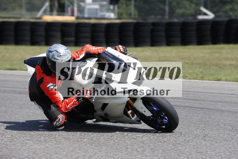 /45 10.08.2025 Plüss Moto Sport ADR/Freies Fahren/1